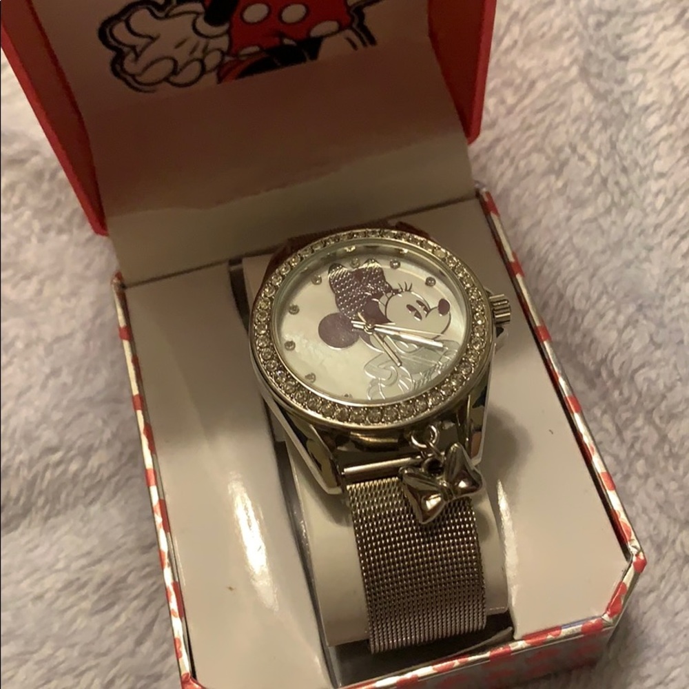 Minnie Mouse watch